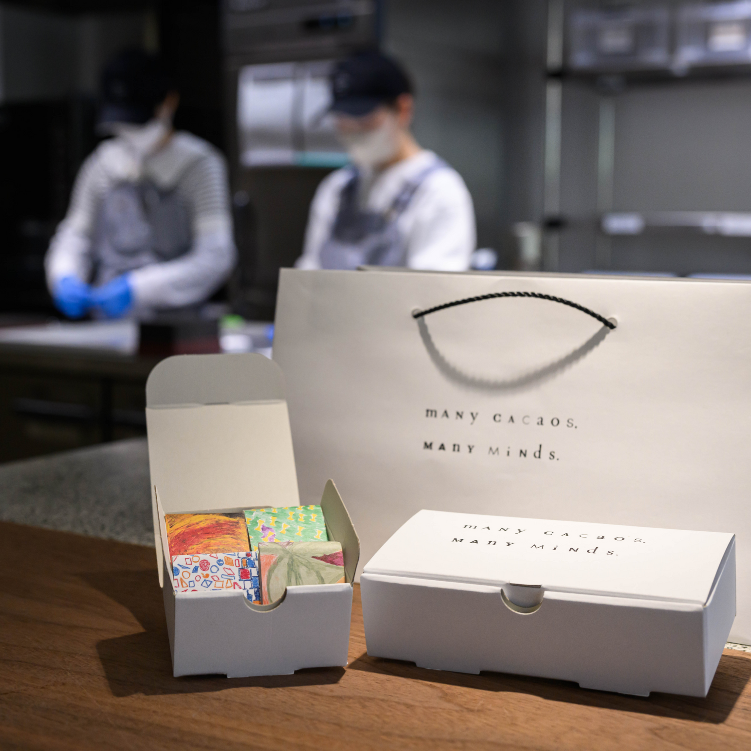 【カカオ70％チョコレート食べ比べセット】〜６種各２枚〜